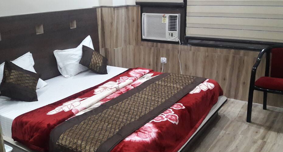 Hotel P.R, Jammu 4